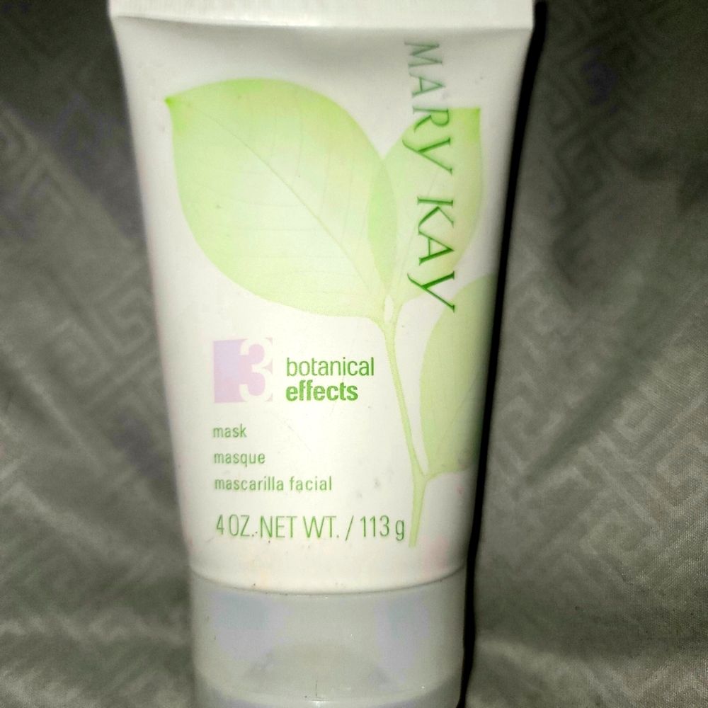 Mary Kay Botanical Effects Facial Mask Formula 3 4 oz. / 113 g - Oily Skin